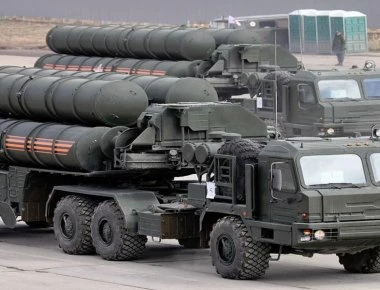 Βοηθητικός εξοπλισμό S-400 καταστράφηκε από καταιγίδα σε πλοίο με προορισμό για την Κίνα